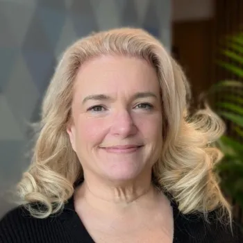Caroline Burton
